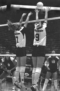 Woman’s volleyball team notches Cal Poly in four games