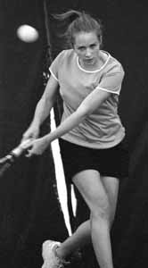 Women’s tennis back on track