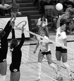 Spikers looking for first Big West victory