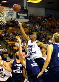 Hoops Fest kicks off 2002-03 men’s basketball season