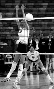 Utah State spiker Seedall returns to sport despite knee injury