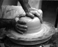 Australian potter fires up student interest in ceramics