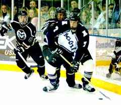 Hockey puts together complete game