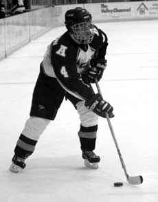 Two key home games await USU hockey club