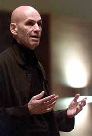 A&L speaker gives close-up look at Ground Zero