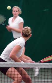 Women netters take to the road