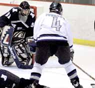 Hockey splits exhibition