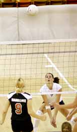 Aggie volleyball starts BW play off with win