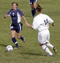 Women’s soccer ends in tie after 2OT