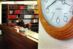 Libraries to extend hours in spring