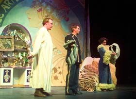 THEATER REVIEW: Smiling at some summer ‘Night Music’