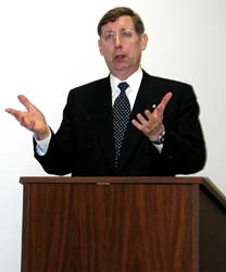 President Hall applies for Tennessee job