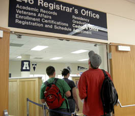 Graduation process frustrates seniors