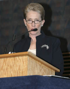 Speaker says global market is essential to students
