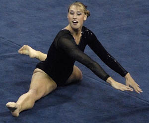 Gymanstics falls to No. 1 Utah