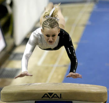 Gymnasts struggle with BYU