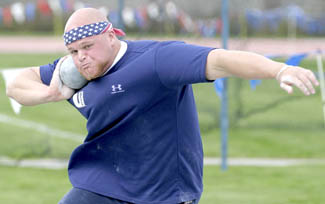 Track team sets 3 records in Sacramento