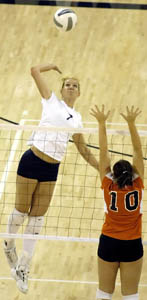 Aggie spikers defeat Bengals in 4 games