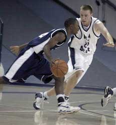 Ags show true colors in blue/white scrimmage