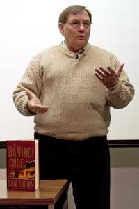Decoding Da Vinci; Lecturer breaks down novels facts and fiction