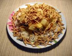 Fight the grisly weather with Hawaiian Haystack