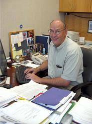 Science dean to step down