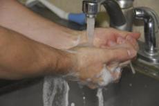 Food safety can be easy for college kids