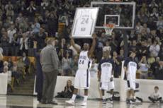 Ags come out flat, bulldogs win in Spectrum
