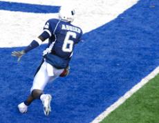 Robinson shines in loss to Pack