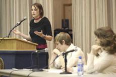 Students debate tobacco policy