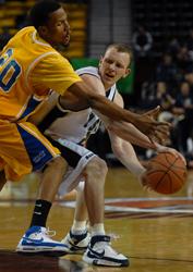 USU runs past San Jose in WAC first-round tournament game