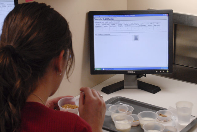 Students are guinea pigs in taste test