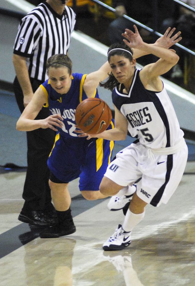 Lady Ags continue to roll