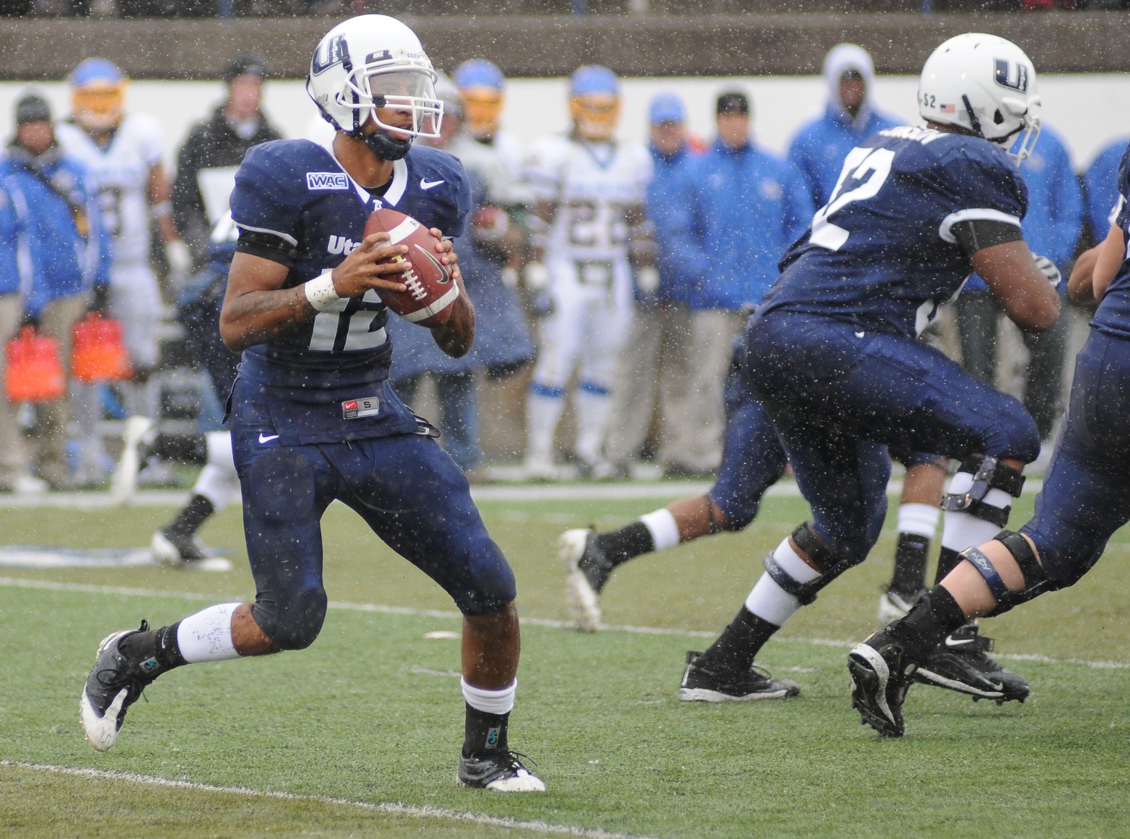 Borel, Smith keep offense in high gear at scrimmage
