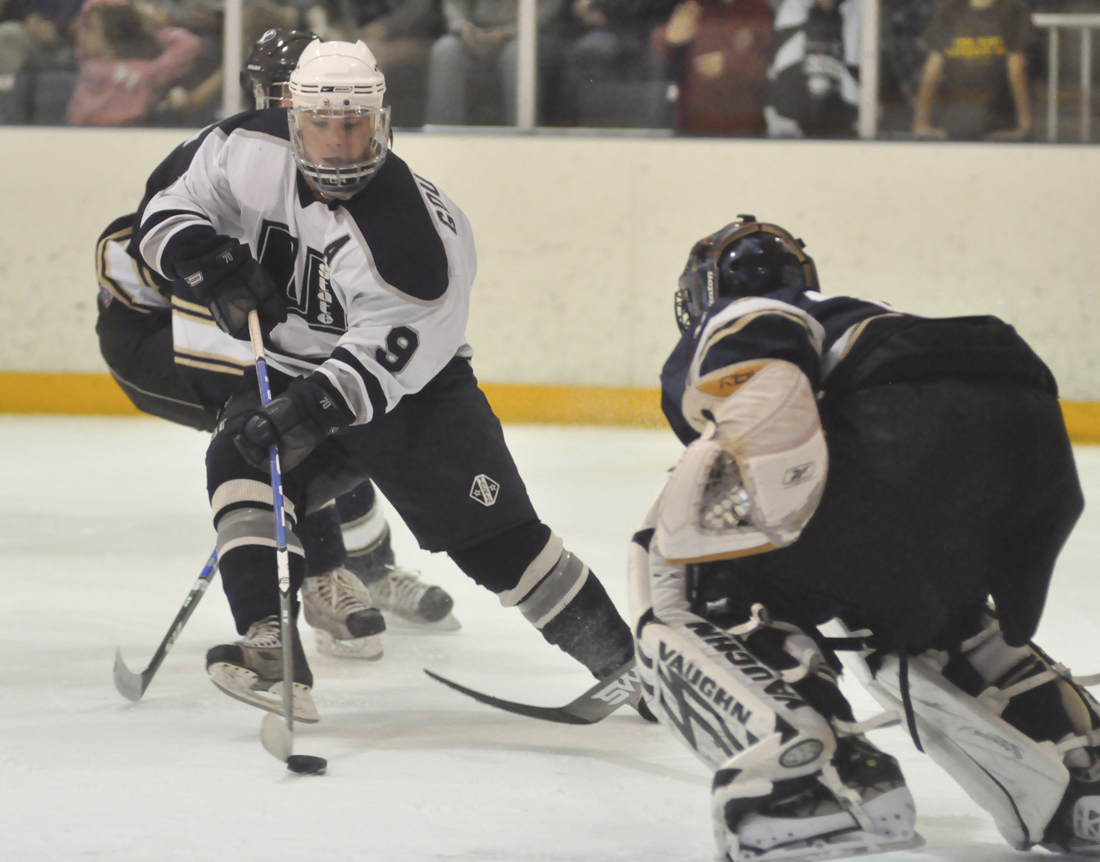 Hockey team boiling over in experience, expectations