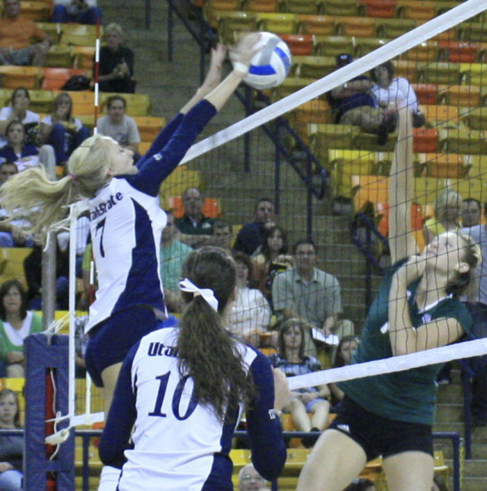 Volleyball still hot despite first lost of 2010 season
