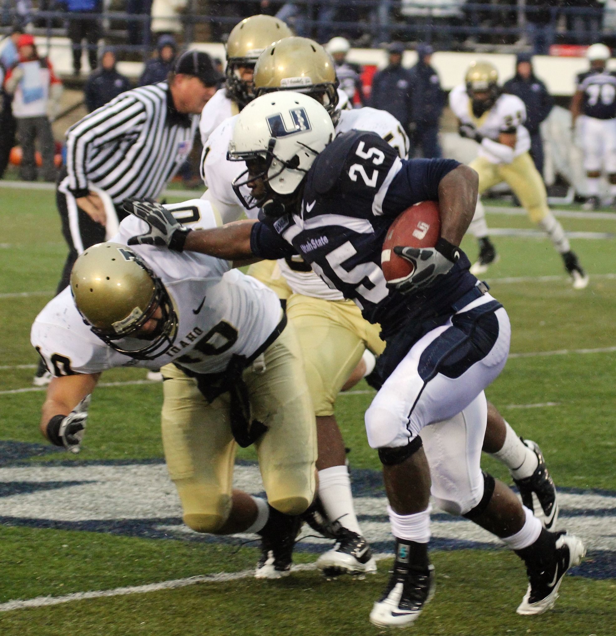 Vandals team up with Mother Nature to spoil senior day