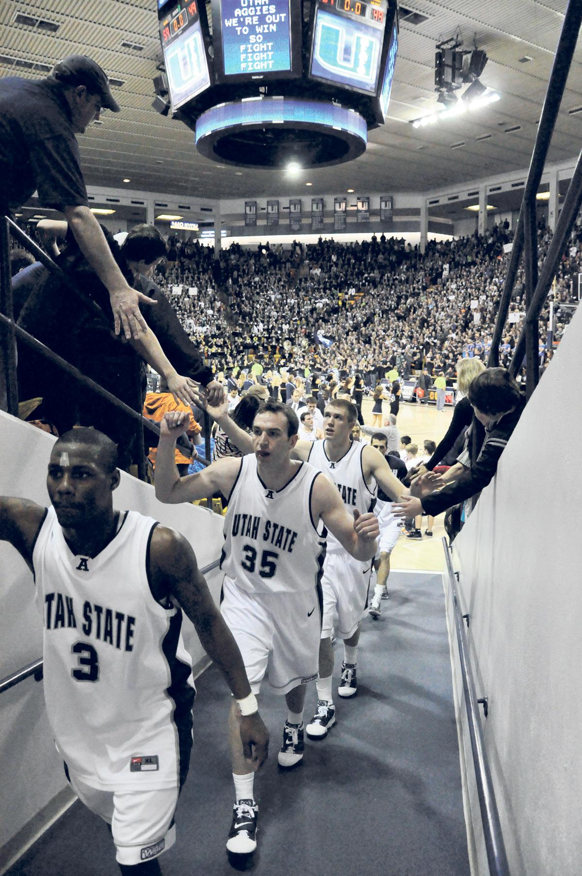Aggies strut into the top 25