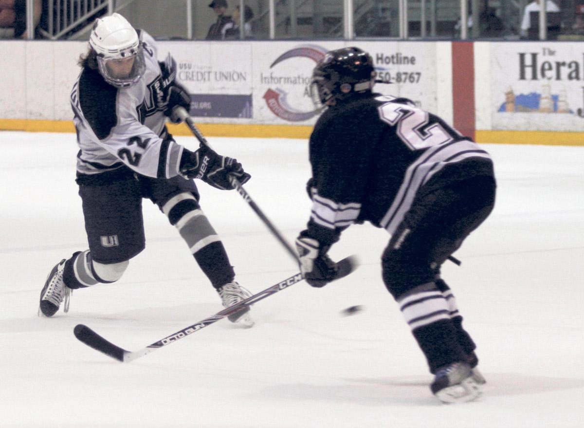 Hockey sweeps pair of weekend games over BYU