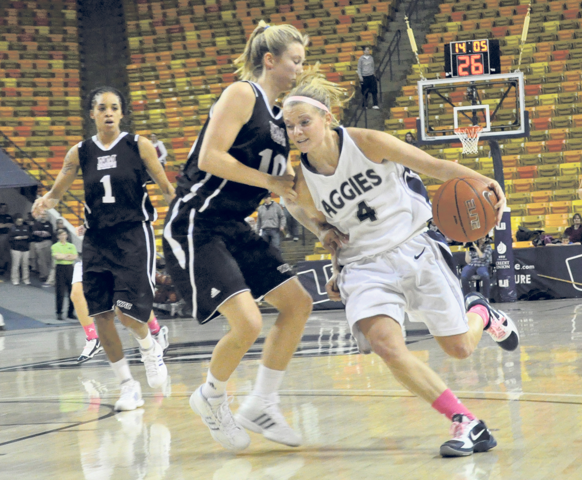Aggie women keep hold on third place with 72-61 win