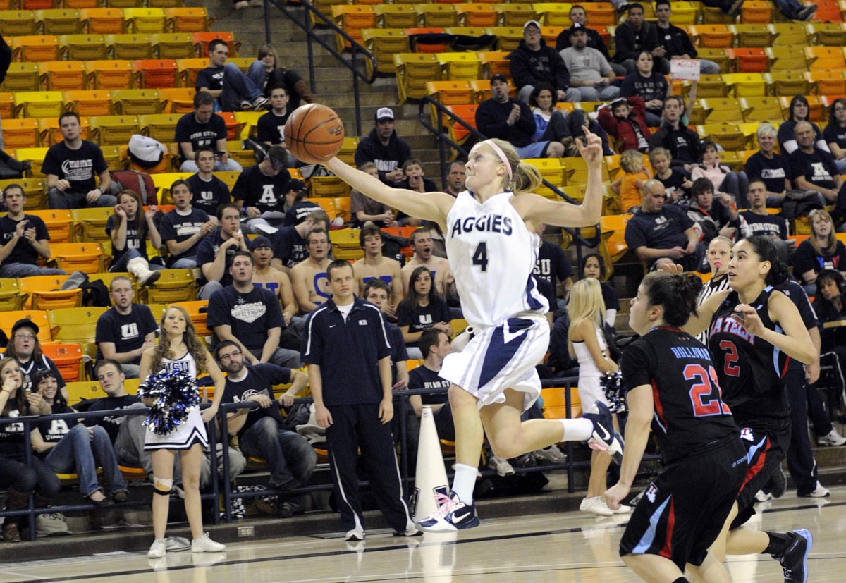 Aggie women fall just short of upsetting Lady Techsters