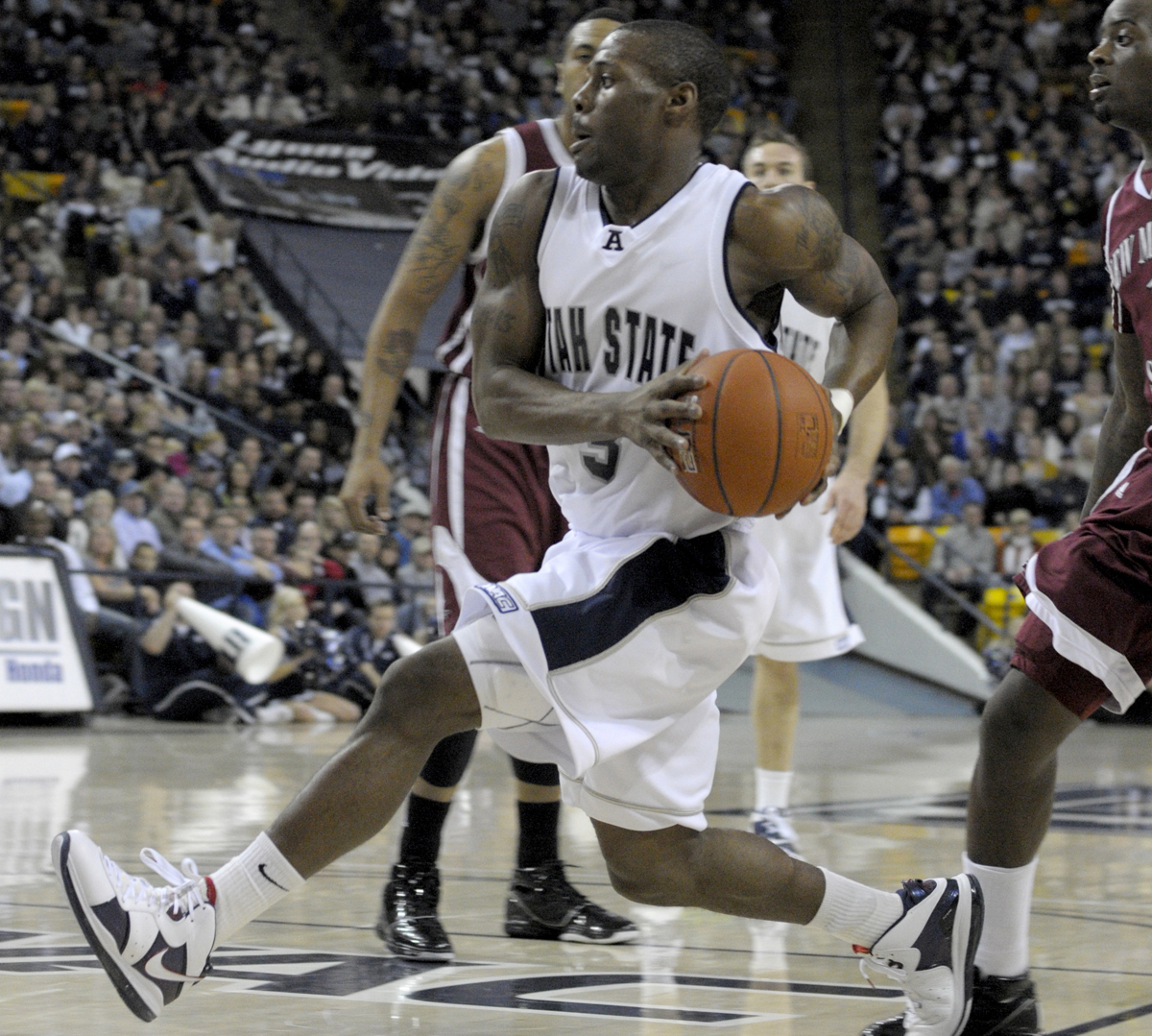 Pane leads Aggies to sweep of New Mexico State