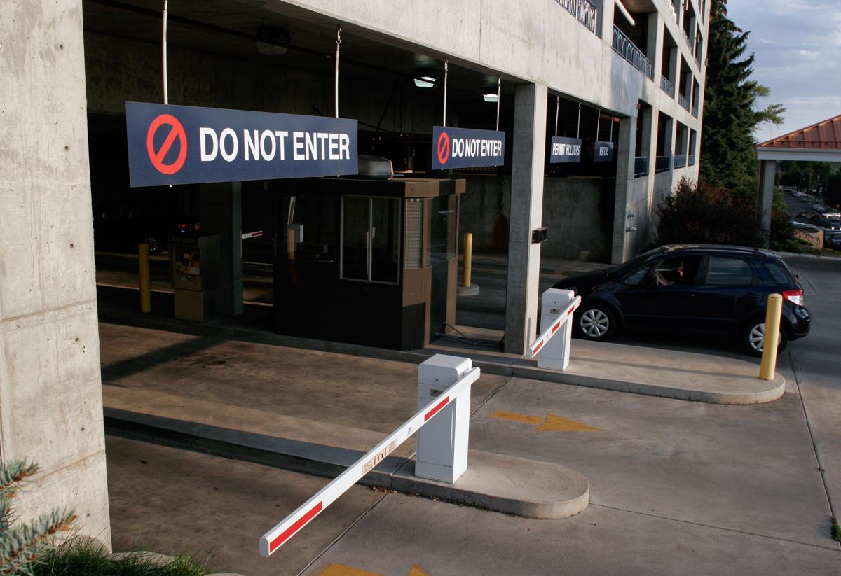 Students stay late to avoid parking fees