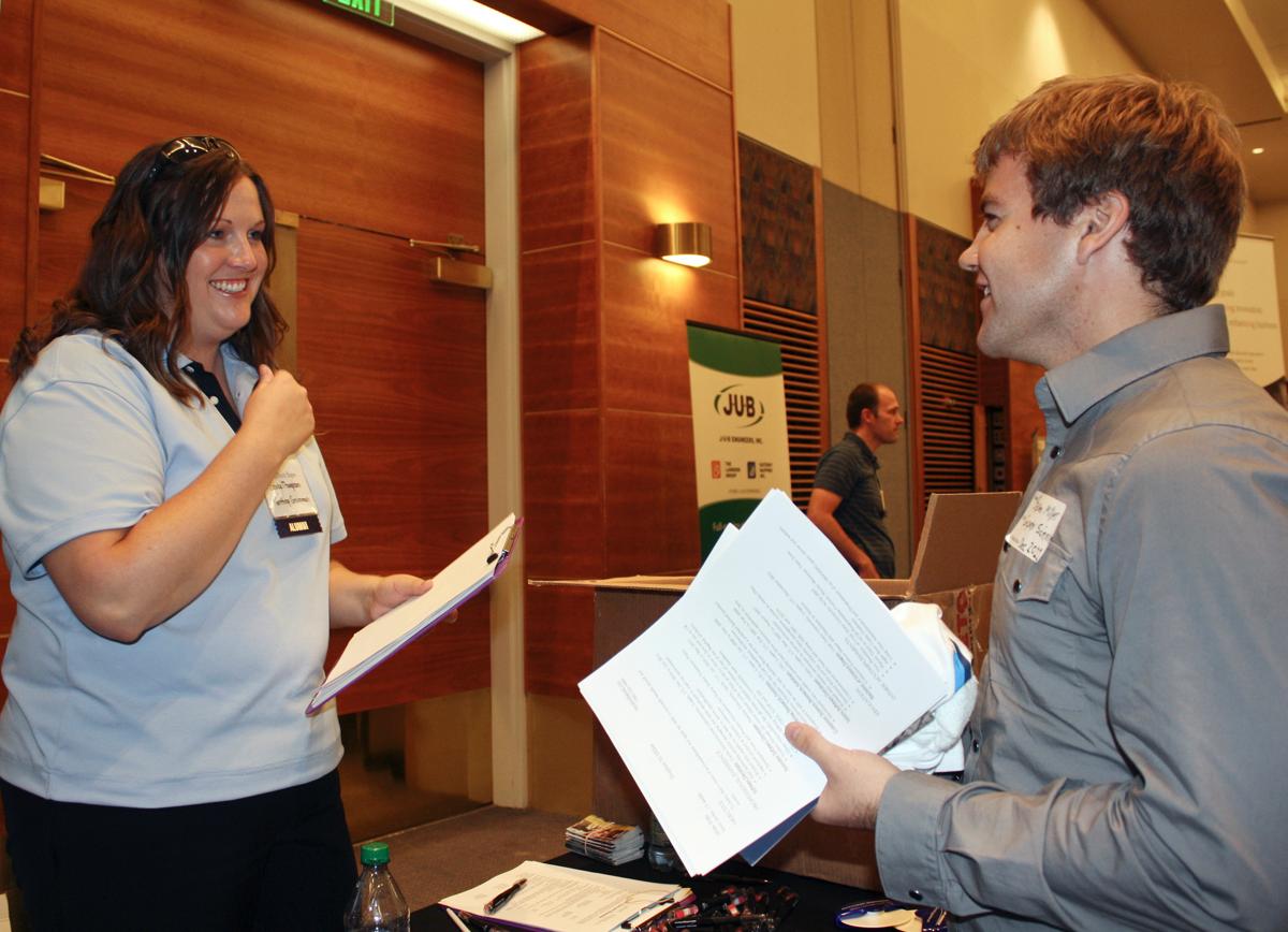Tech Expo gives students networking opportunities