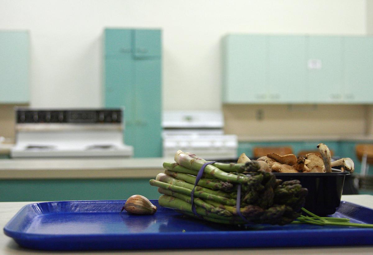 Campus kitchen helps small food production businesses