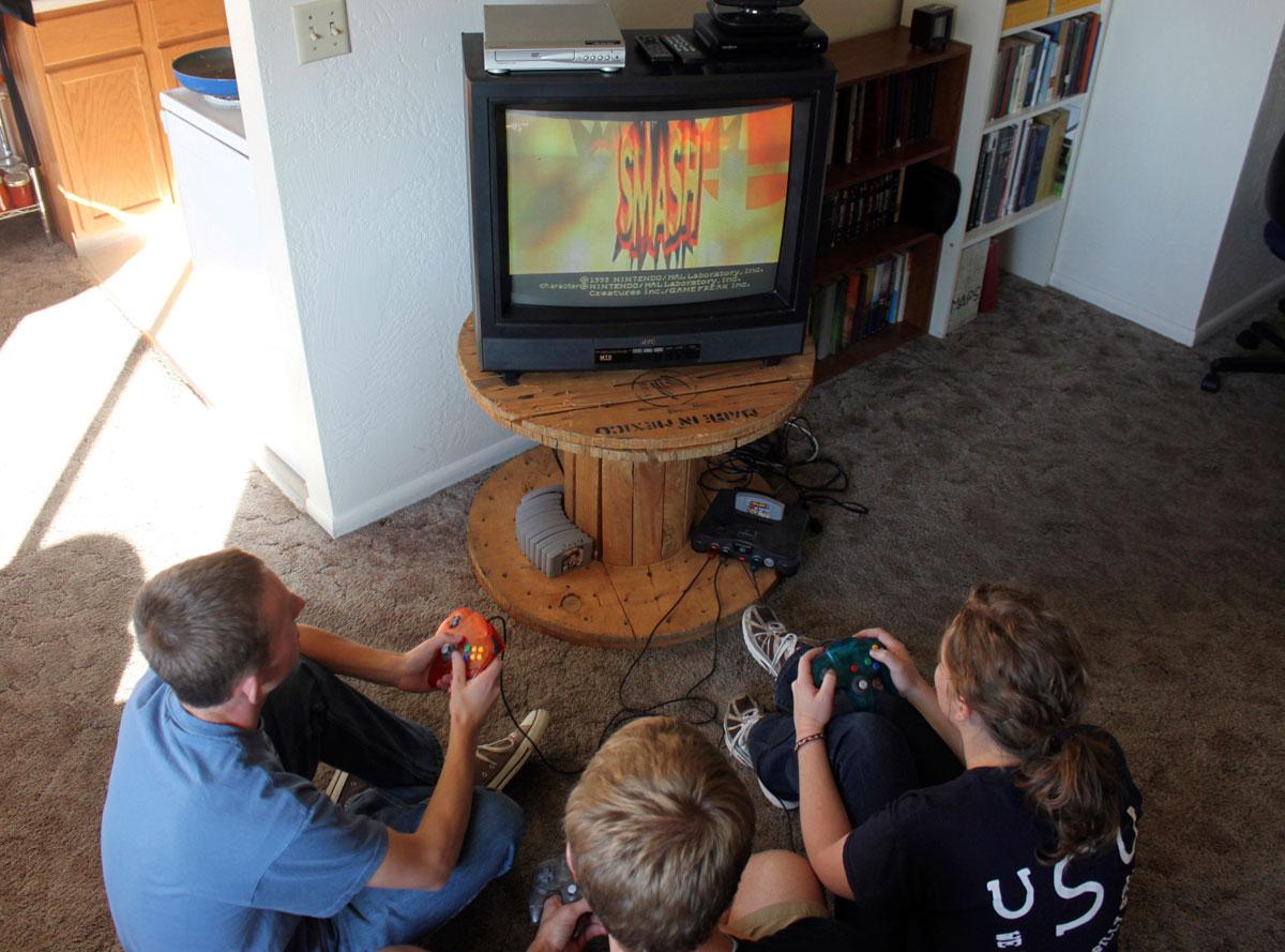 COLUMN: Video games join the retro revolution