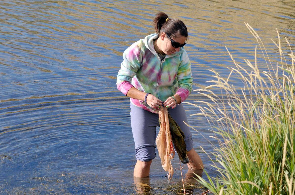 NR week kicks off with clean up at three dams