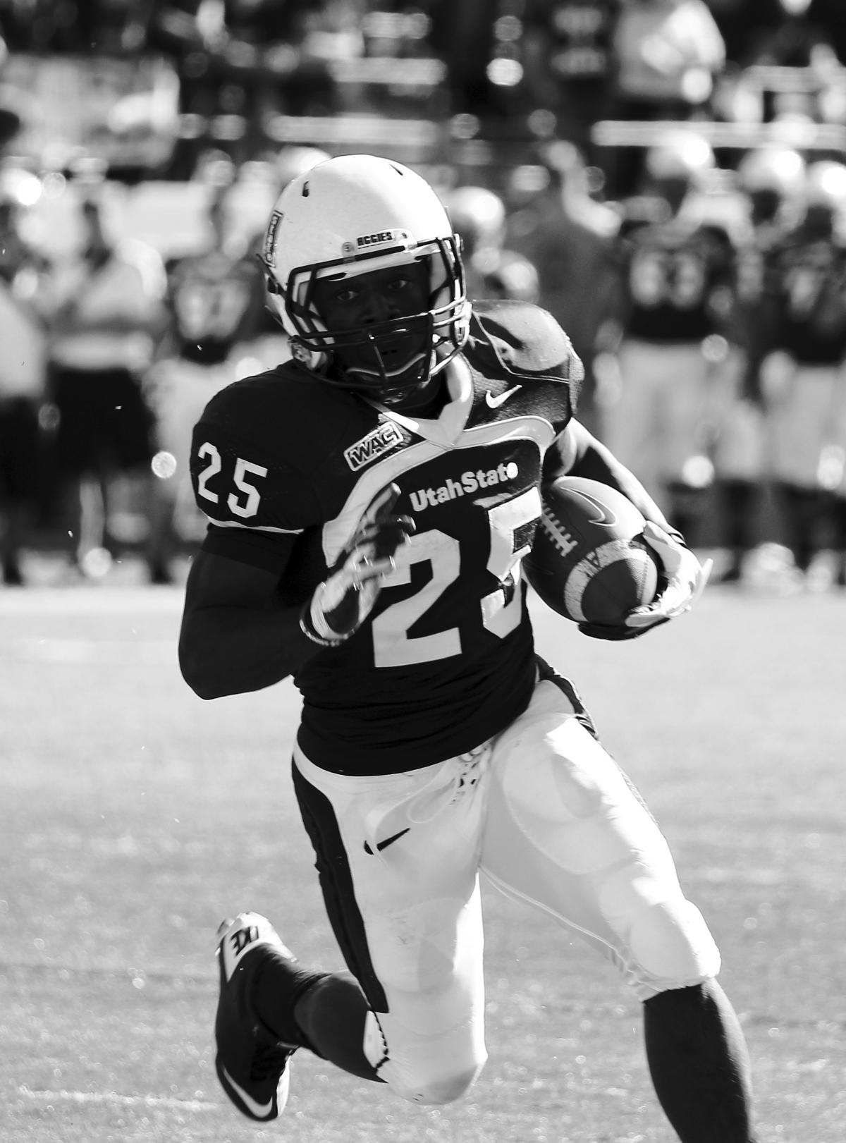 Football faces Spartans in WAC showdown