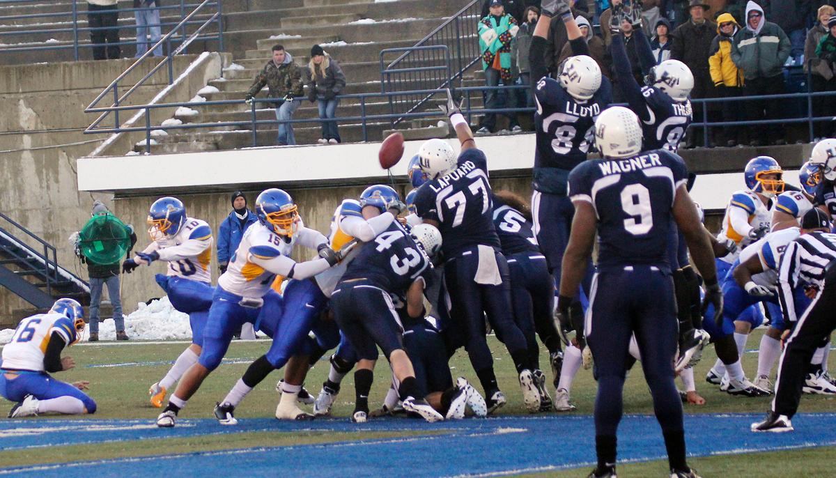 Football takes last-minute win