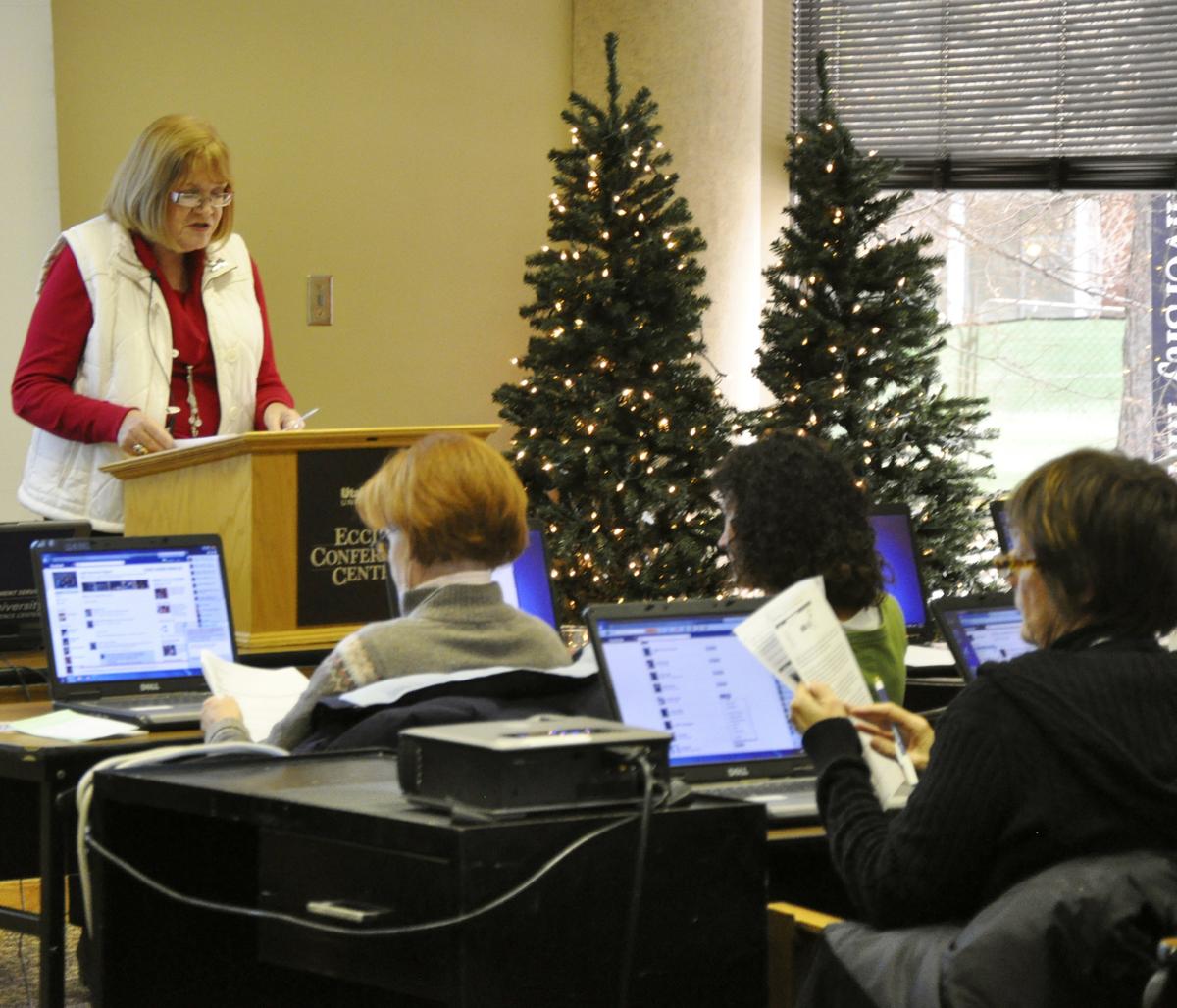 Prof dissects Facebook security policy